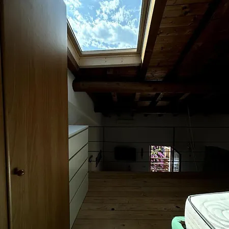 Apartment Mansarda Con Balcone Nel Cuore Di Brenzone Sul Garda *
