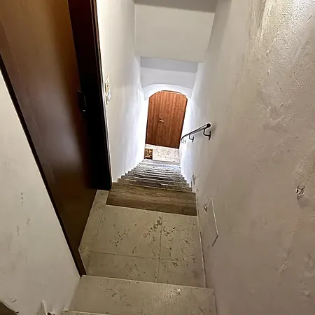 Mansarda Con Balcone Nel Cuore Di Brenzone Sul Garda Apartment Castelletto Di Brenzone